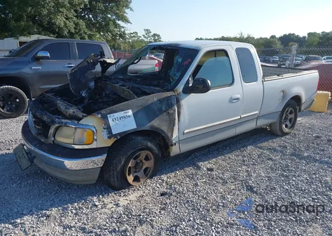 1999 Ford F-150 Lariat/Work Series/Xl/Xlt из США, поврежденный, VIN 1FTRX17W9XNB12635